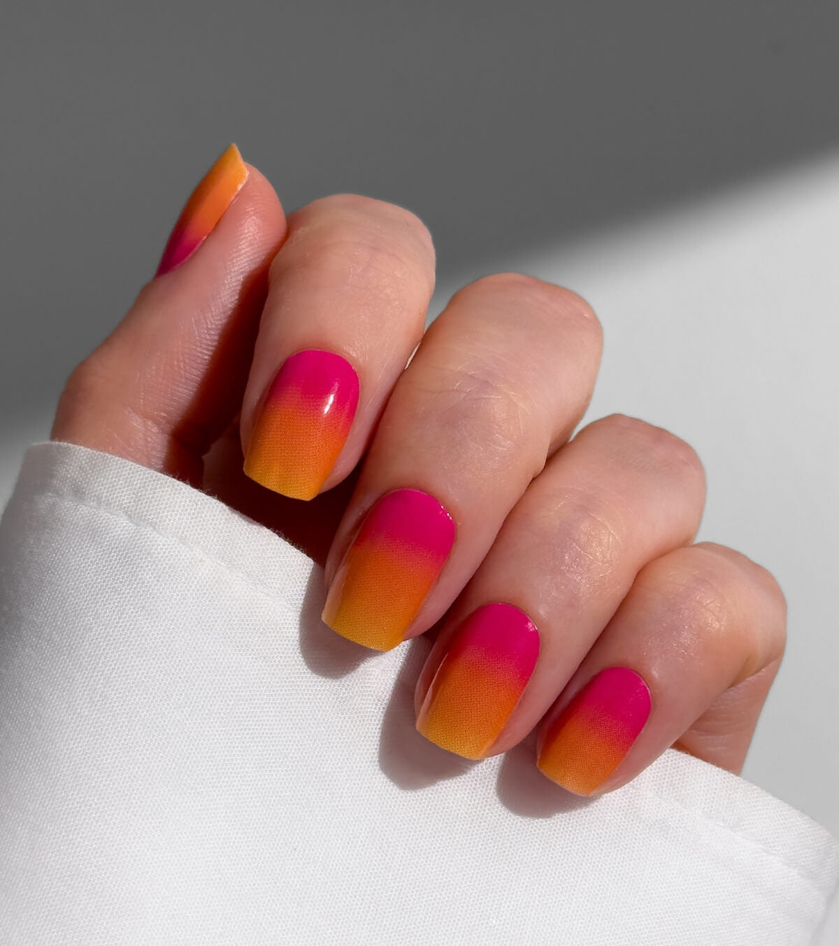 PEGGY SAGE PRESS&SHINE NAIL POLISH STRIPS SUNSET POP