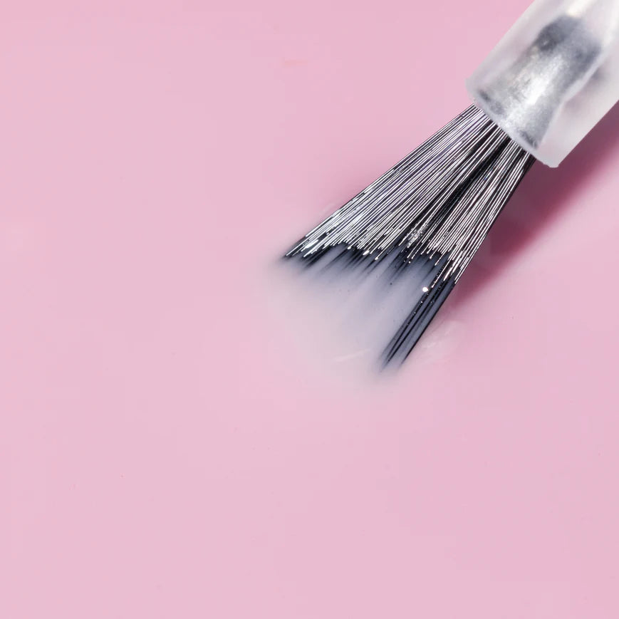 MNP LACQWEAR™ GEL POLISH - 15 HEATER 10ML