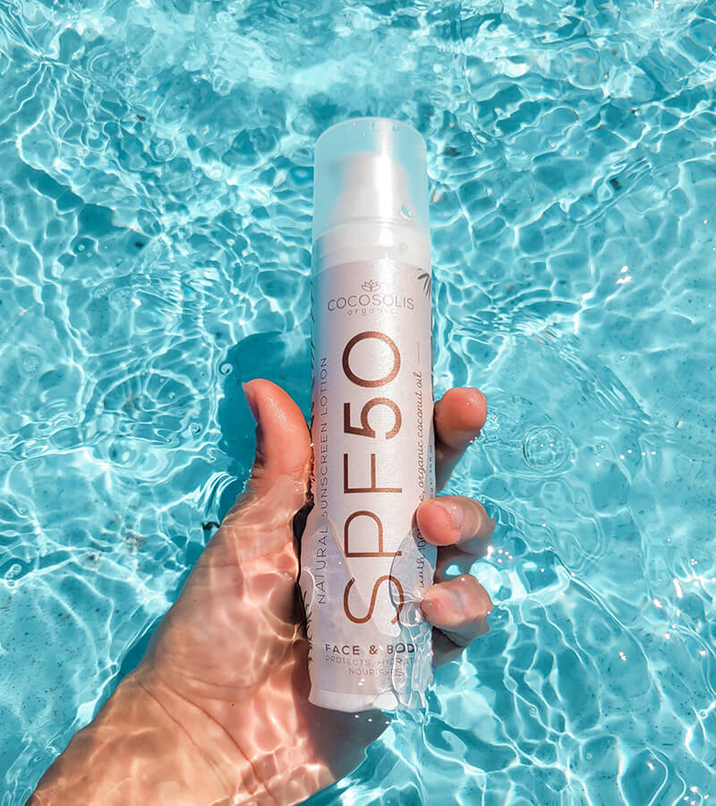 COCOSOLIS SPF50 NATURAL SUNSCREEN LOTION - Professional Look